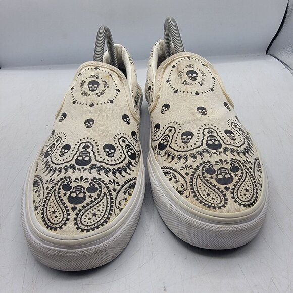 Vans Classic Slip On Skull Bandanna Mens 9 White Low Top Canvas Sneaker - Picture 2 of 13